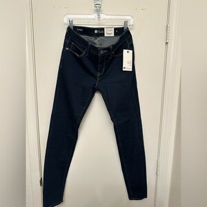 STYLUS Women's Navy Skinny Jeans NWT